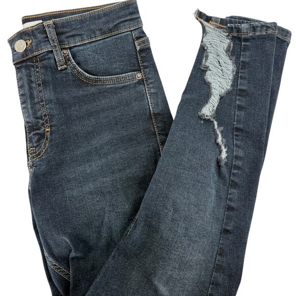 sed - Picture 7 of 7